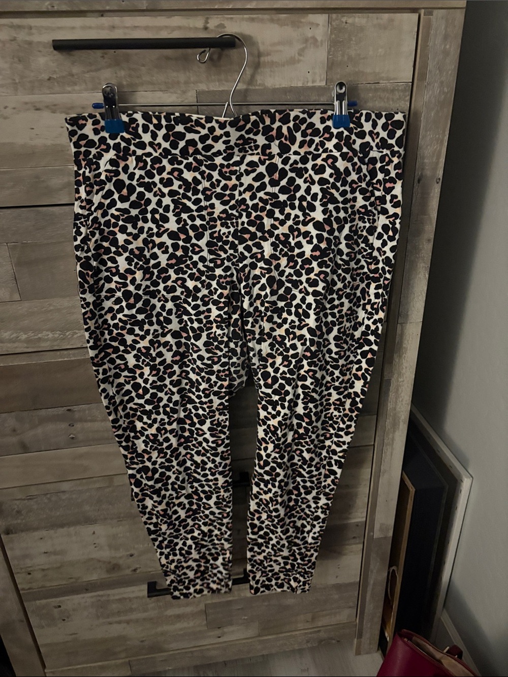 torrid Leopard Print Leggings in Cream, Black & Pink